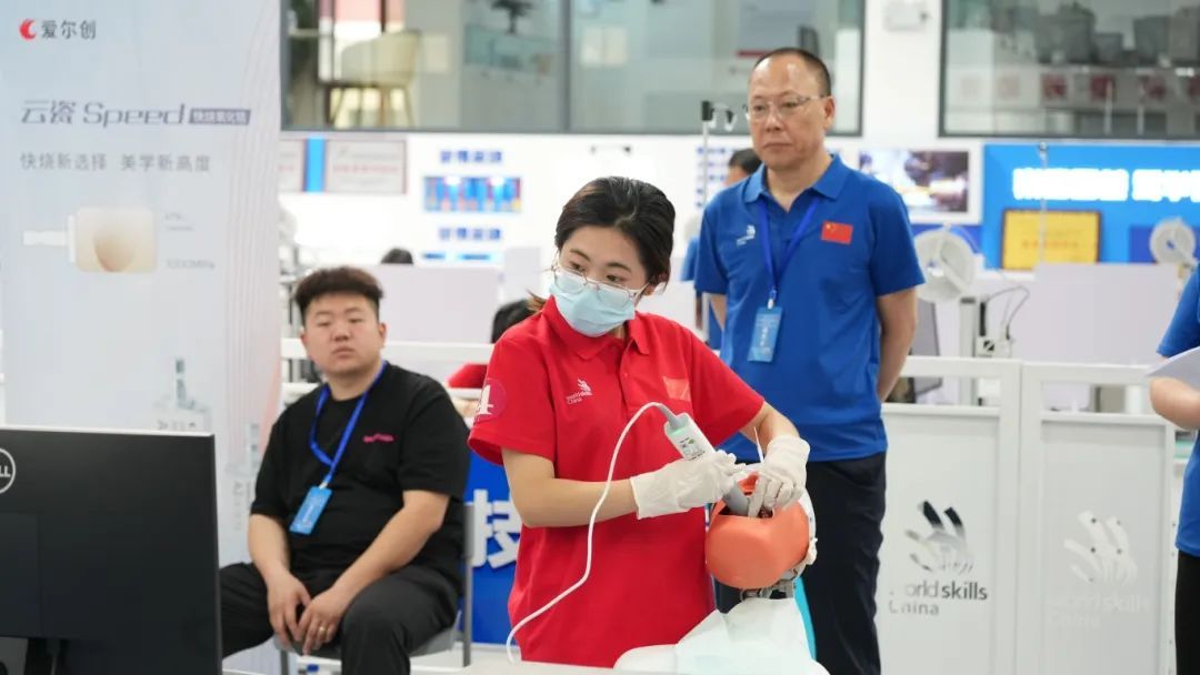 以賽促學(xué)展風(fēng)采 技能報(bào)國(guó)正當(dāng)時(shí)——中華人民共和國(guó)職業(yè)技能大賽吉林省選拔賽在長(zhǎng)春科技學(xué)院開賽